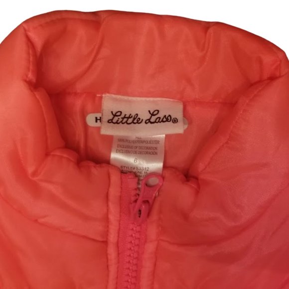 EUC | Super cute vest | Zip up with 2 button closures | Size: 6 - Picture 6 of 15